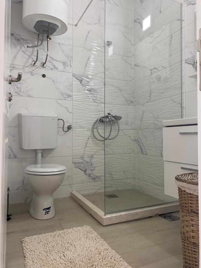 Rasi Luxury Apartments Ülgün Dış mekan fotoğraf